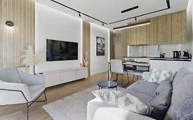 Luxury 2-room apartment in Praga-Północ Port Praski